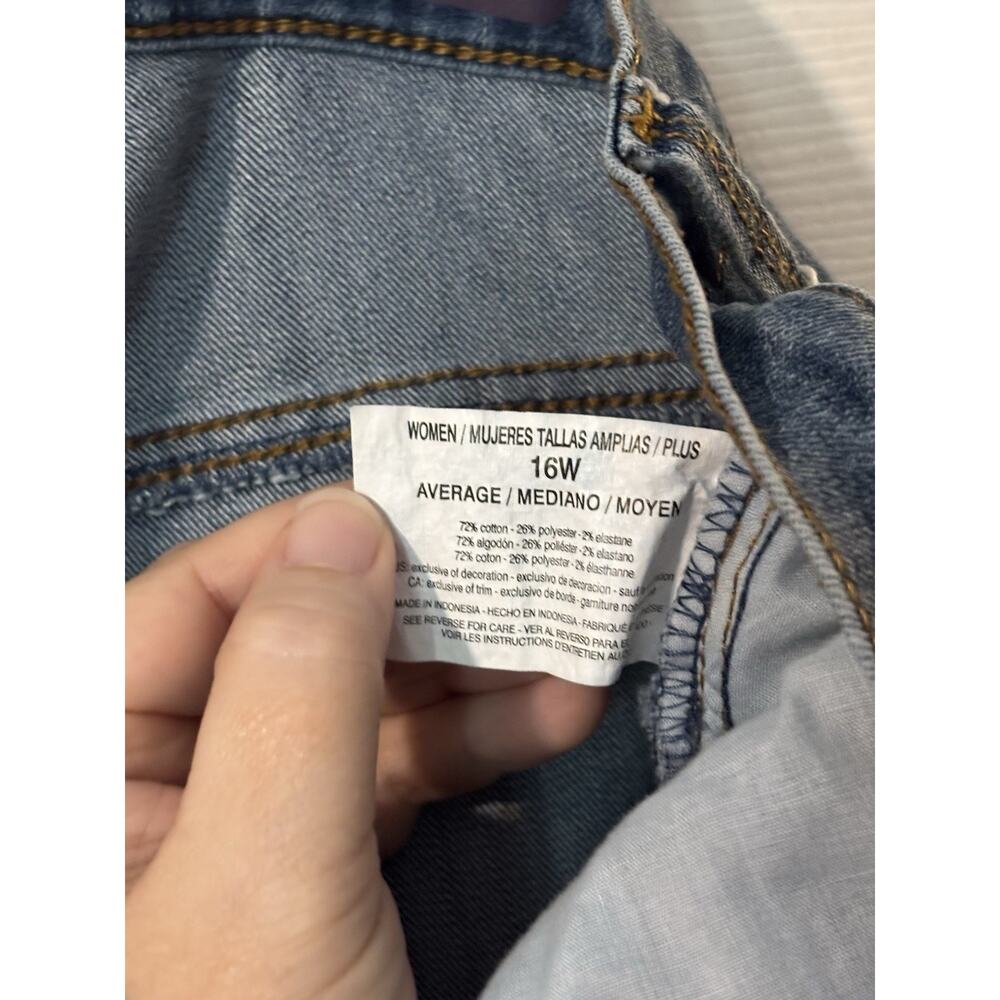 Gloria Vanderbilt 16 W Amanda Jeans Capri Length Stretchy 5 Pocket Blue Denim - Picture 5 of 6